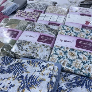 Desenli Nevresim Takımı